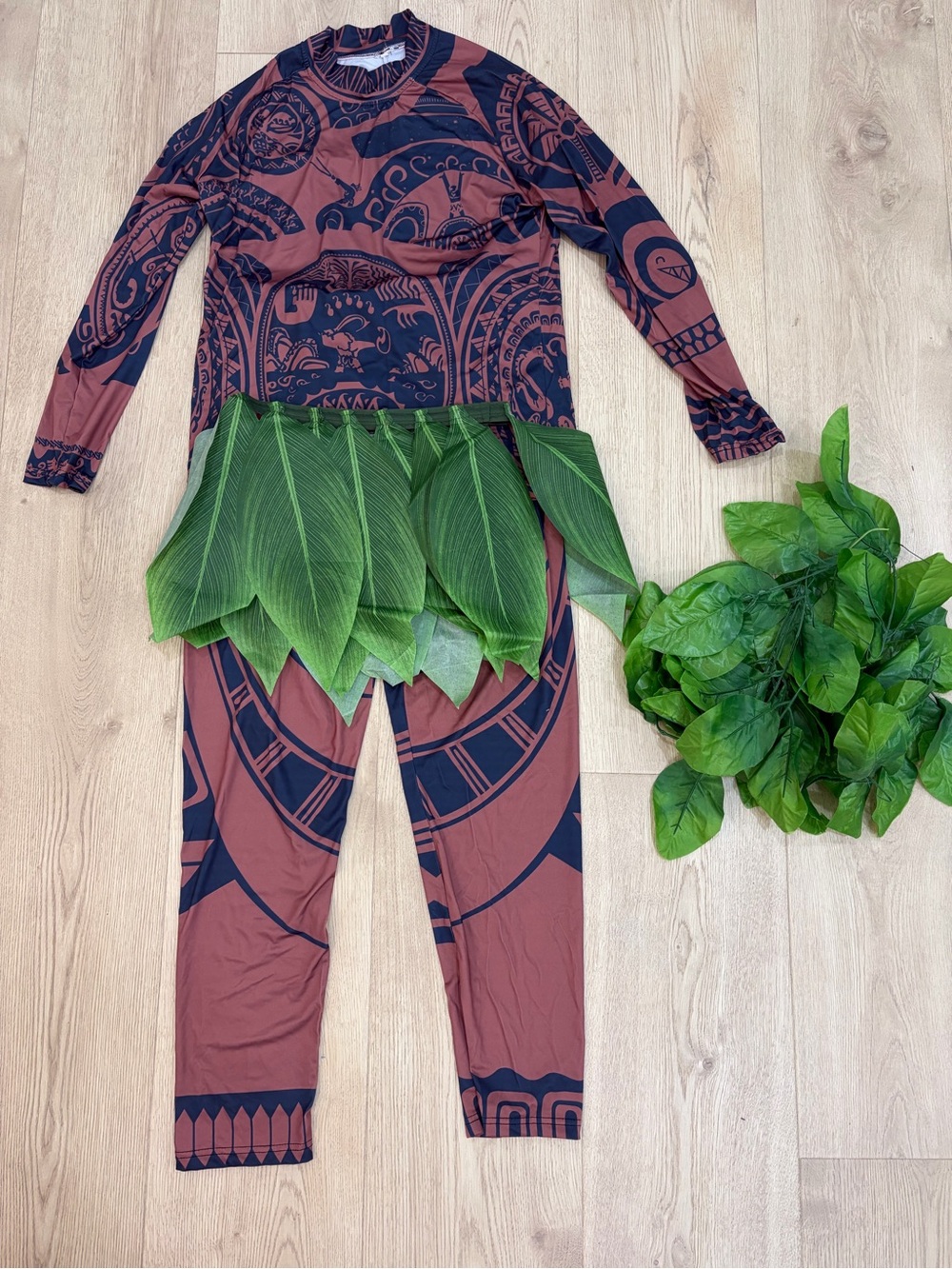 Men’s Brown & Black Printed Leggings Set with Green Leaf Overlay